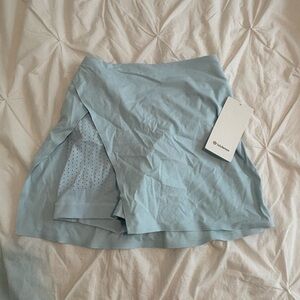 Lululemon side silt tennis skirt